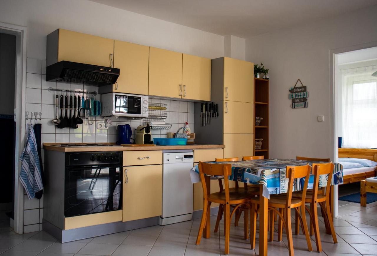Nefelejcs Apartmanhaz Gyenesdias Exterior photo