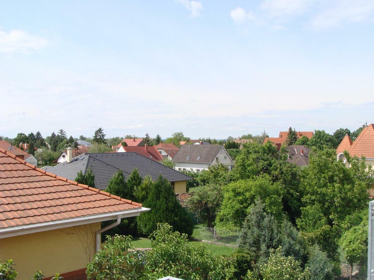 Nefelejcs Apartmanhaz Gyenesdias Room photo