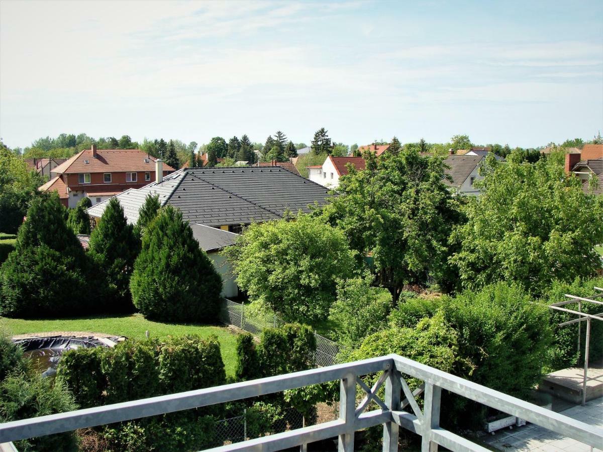 Nefelejcs Apartmanhaz Gyenesdias Exterior photo